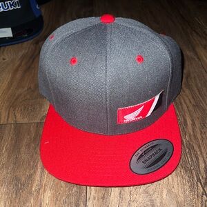 NWT Men’s Honda Wedge SnapBack Hat.